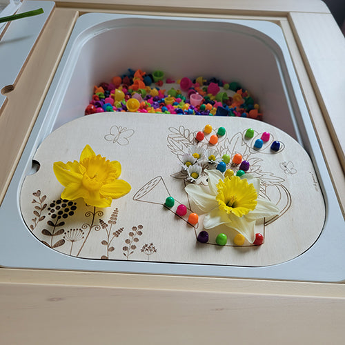 Plaque sensorielle arrosoir fleuri Brin de frimousse