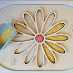 Plaque sensorielle fleur Brin de frimousse