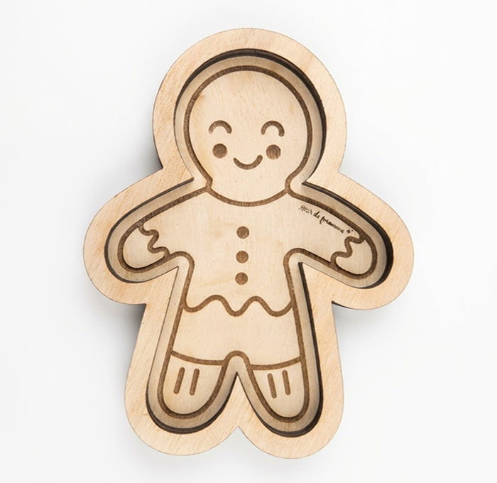 Plateau de transvasement Bonhomme de pain d’épice en bois – Activité sensorielle de Noël Brin de frimousse